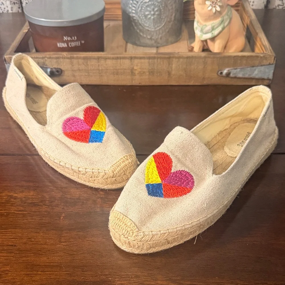 Soludos Beige Espadrilles with Multicolor Heart Embroidery